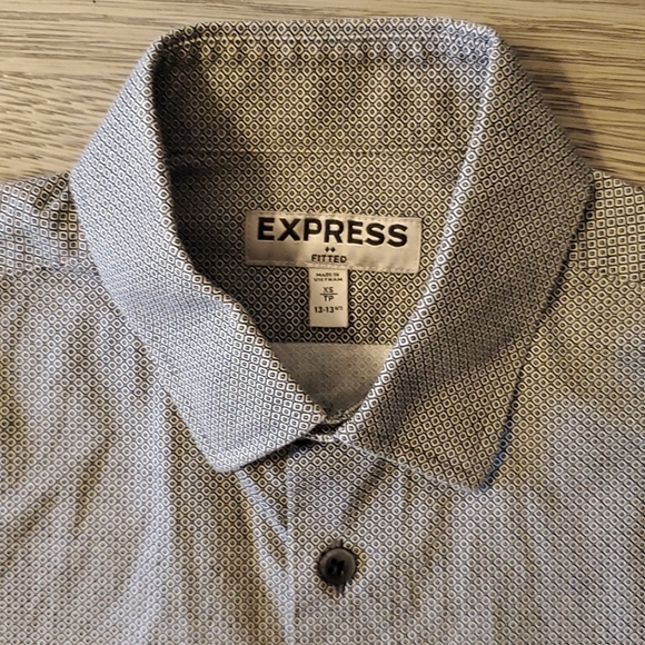 Express Other - EXPRESS Fitted Button Up Shirt